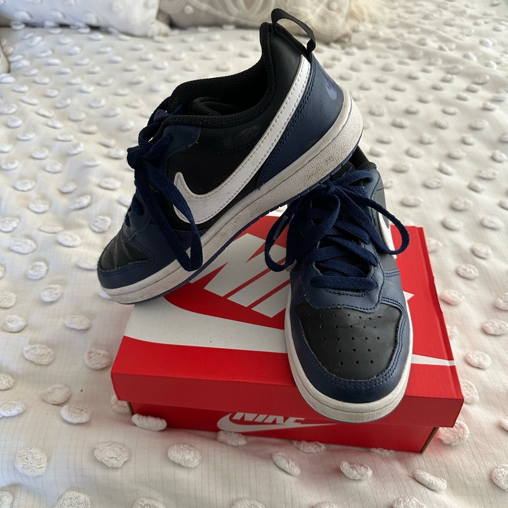 Nike size 4. Like new